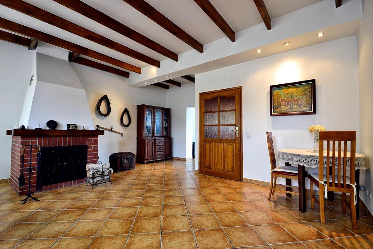 פרודניק Biala Akacja Resort & Business מראה חיצוני תמונה