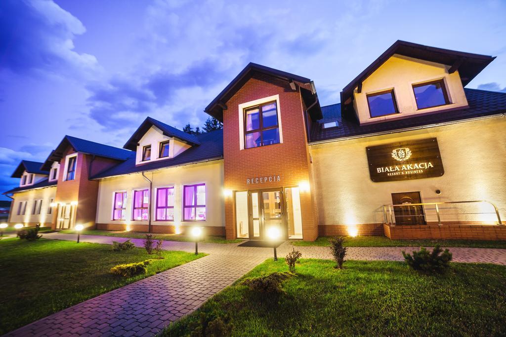 פרודניק Biala Akacja Resort & Business מראה חיצוני תמונה