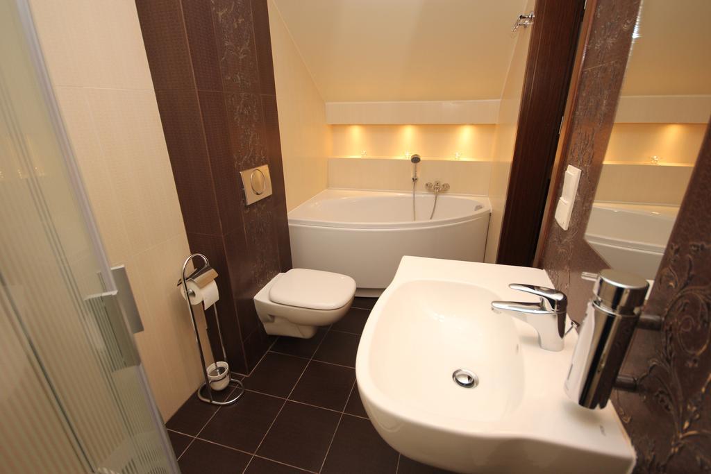 פרודניק Biala Akacja Resort & Business חדר תמונה