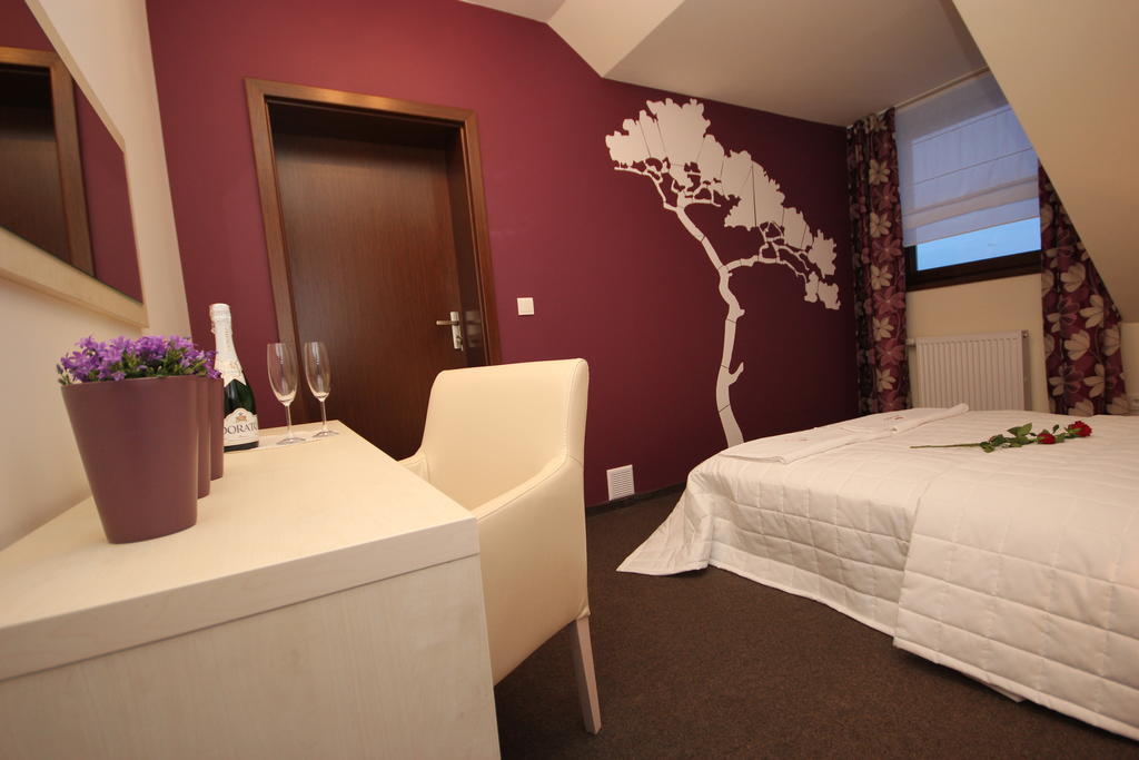 פרודניק Biala Akacja Resort & Business חדר תמונה